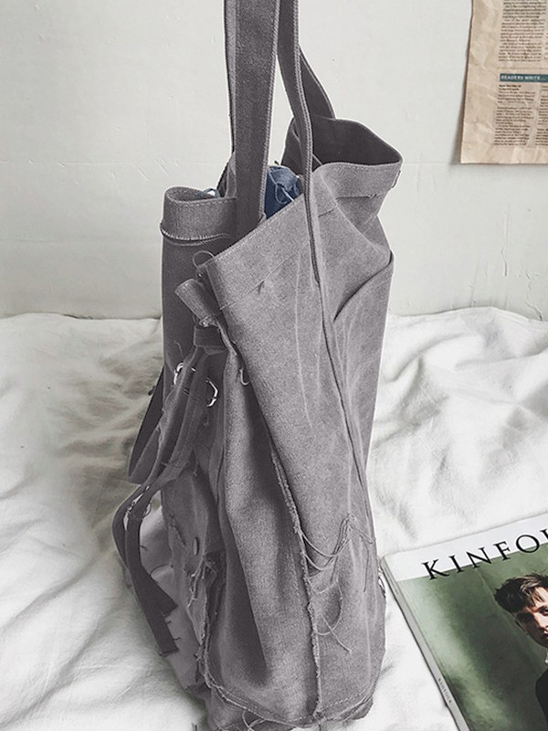 Raw Edge Große Crossbody-Tasche-7